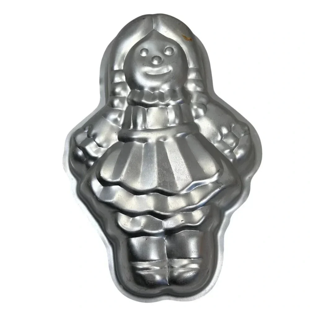 Vintage Walt Disney Wilton Cake Pans Holly Hobbie Minnie Mouse